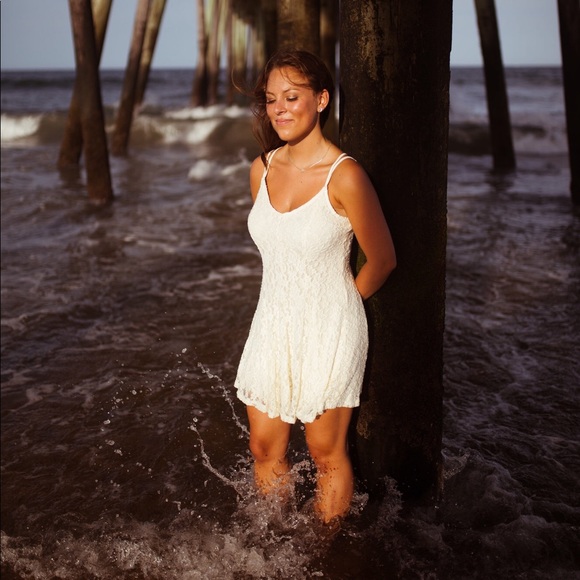 Lacey American Eagle Dress - Picture 3 of 4